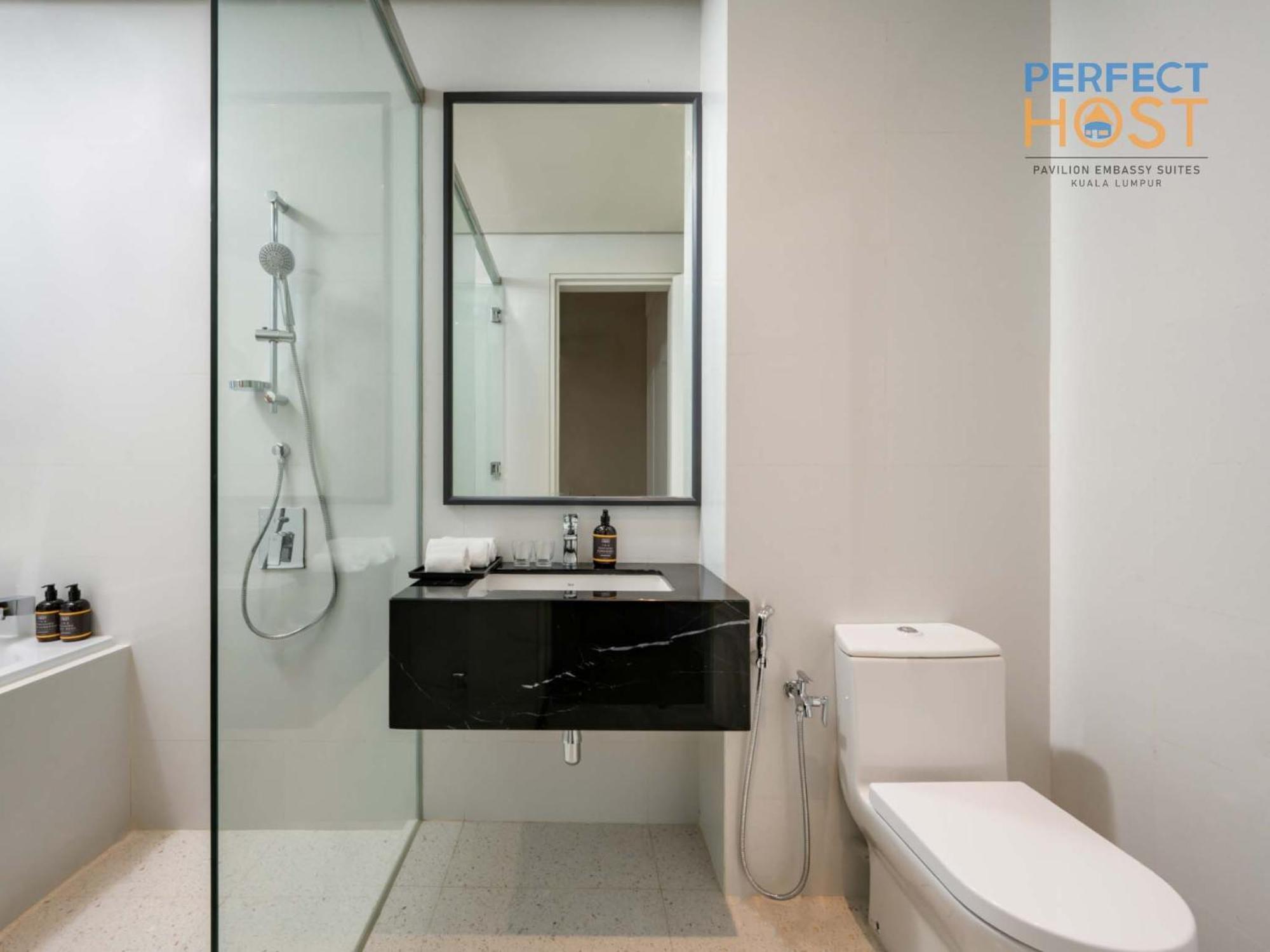 Pavilion Embassy Kl By Perfect Host