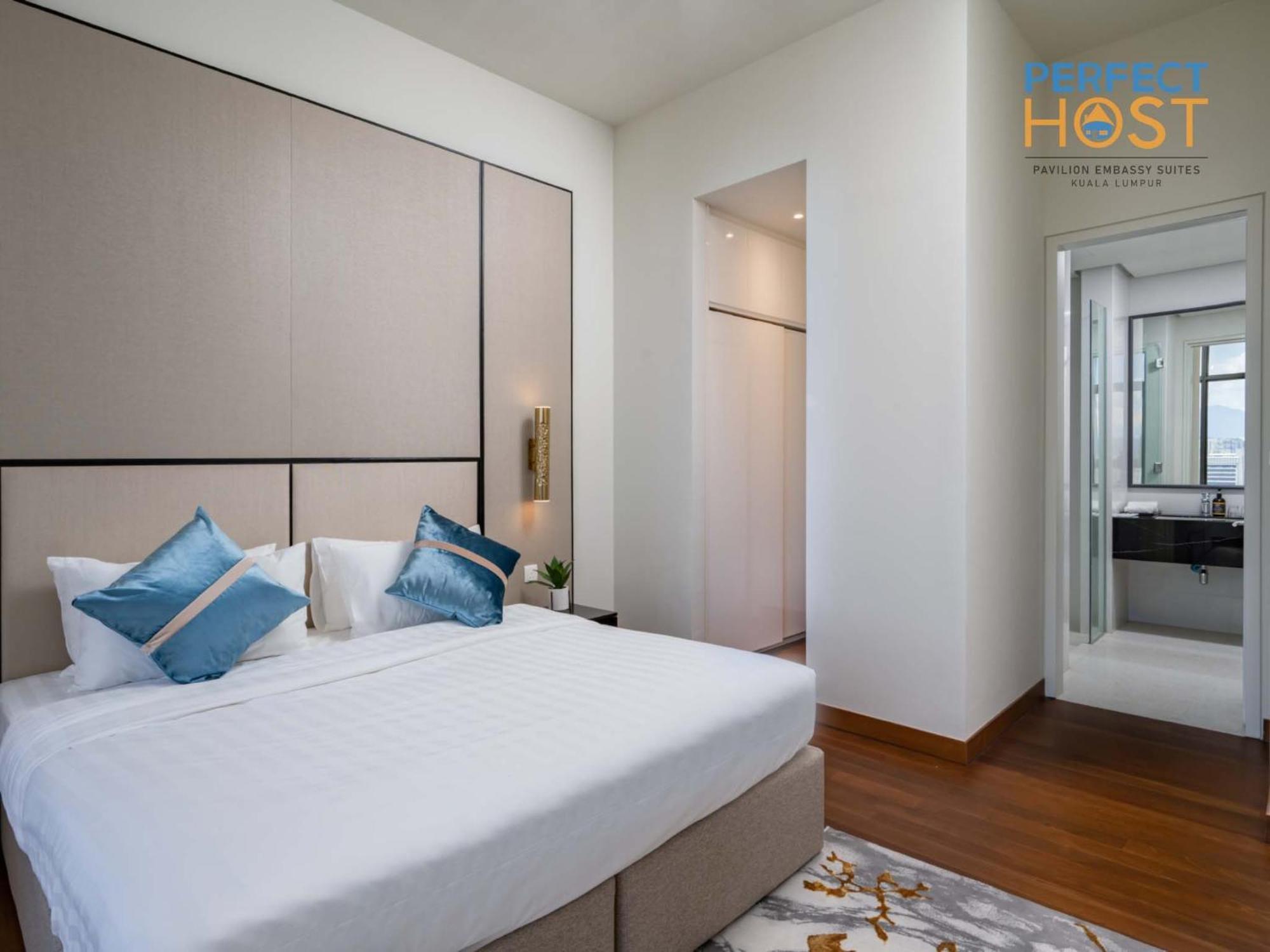 Apartment Pavilion Embassy Kl By Perfect Host *